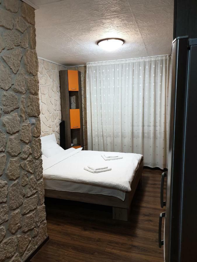 Pretty Bella Apartment Brasov Bagian luar foto