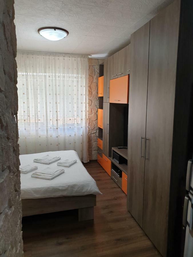 Pretty Bella Apartment Brasov Bagian luar foto